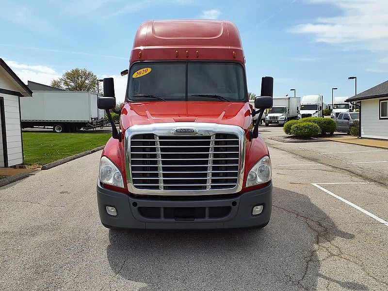 2020 Freightliner CASCADIA 125