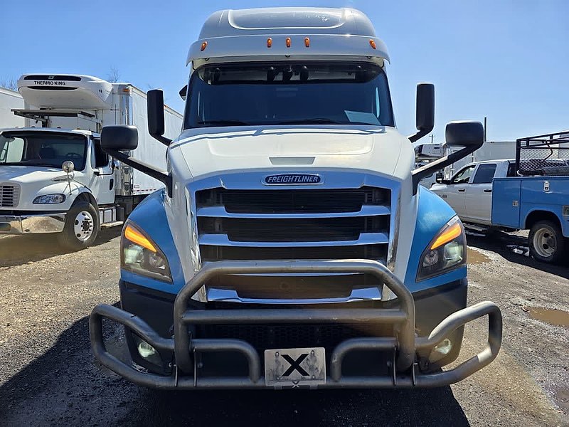 2020 Freightliner NEW CASCADIA PX12664
